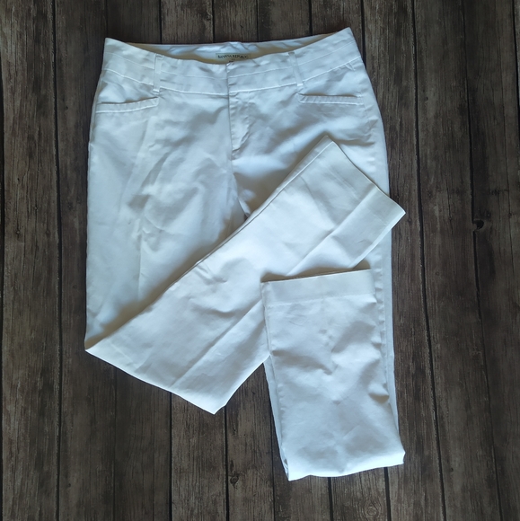 Banana Republic Pants & Jumpsuits Br Ryan Fit Slacks Size 8l White